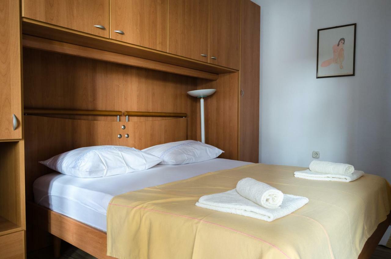 Apartmani Marko Makarska Ngoại thất bức ảnh
